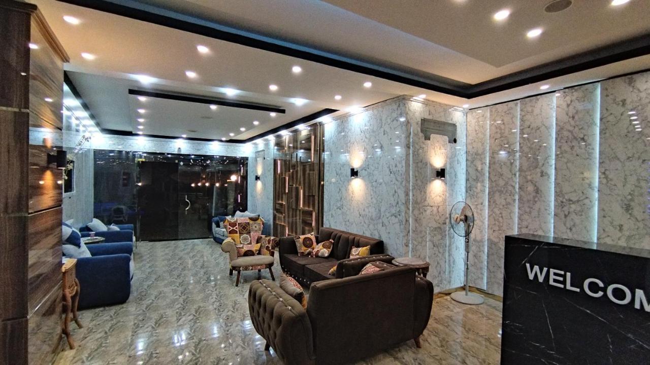 فندق فور إس دهب المظهر الخارجي الصورة